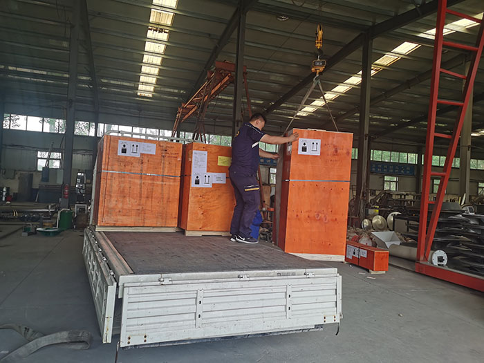 450過濾篩發(fā)貨現場圖